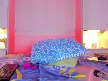 Hazelstonne  live sex cam