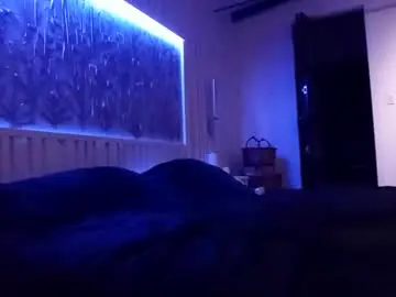 Jimmyandtinytina  live sex cam