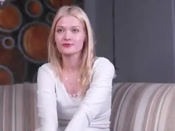 Loradelora  live sex cam