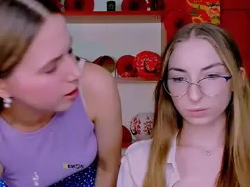 Lumi_soft  live sex cam