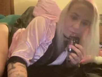 Marci_x666x  live sex cam