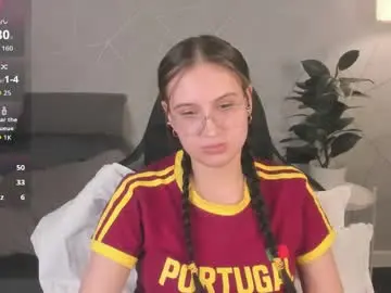 Miaa_hill  live sex cam