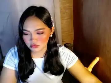 Mira_luna222  live sex cam