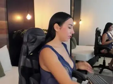 Olivia_willoow  live sex cam