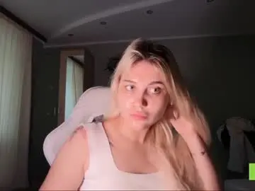 Ah_hazyy  live sex cam