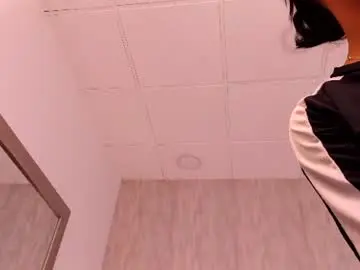 Akemigh  live sex cam