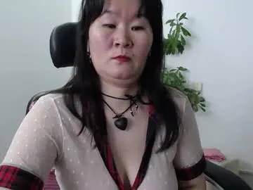 Akira_xx  live sex cam