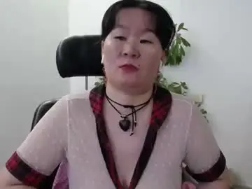 Akira_xx  live sex cam