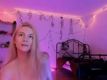 Berrryjelly  live sex cam