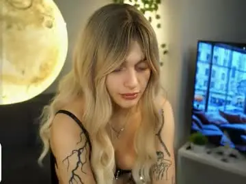 Buffycabler  live sex cam