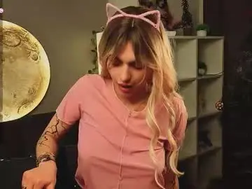 Buffycabler  live sex cam