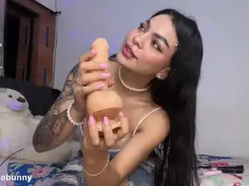 Daddysweeeetbody  live sex cam
