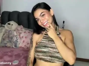 Daddysweeeetbody  live sex cam