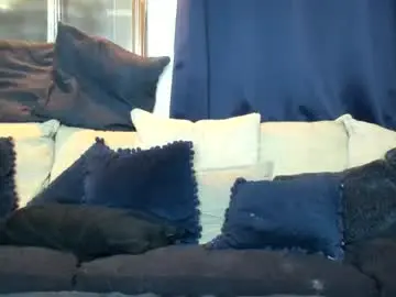 Englishcouple81  live sex cam