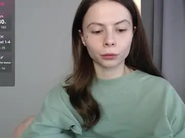 Fitmila  live sex cam