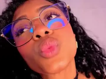 Heily_fox  live sex cam