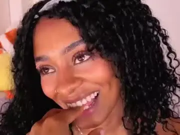 Heily_fox  live sex cam