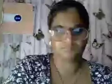 Indianstrawberrylips4u  live sex cam