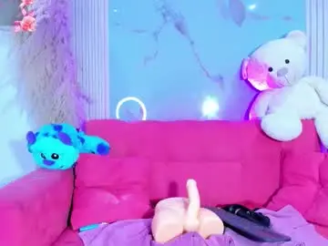 Ivonymiller  live sex cam