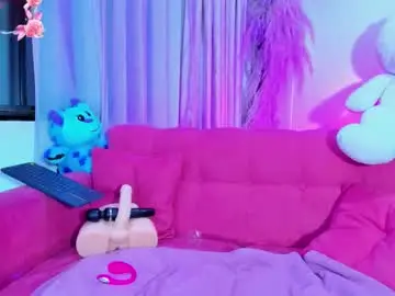 Ivonymiller  live sex cam