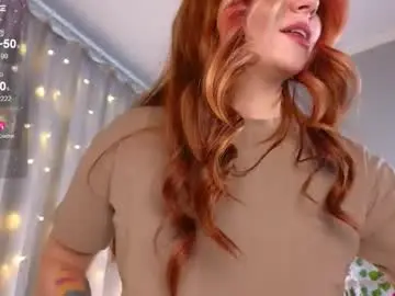 Kira_briis  live sex cam