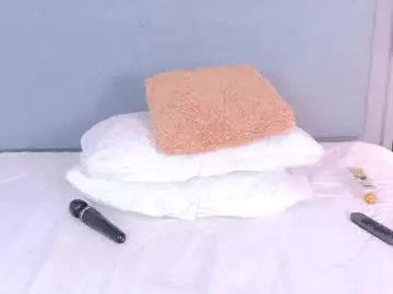 Lanarozz  live sex cam