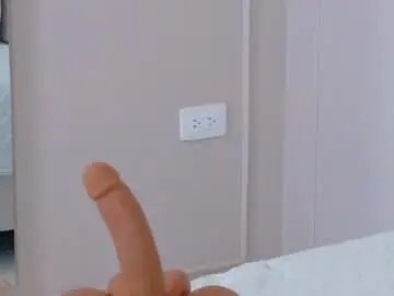 Lanarozz  live sex cam
