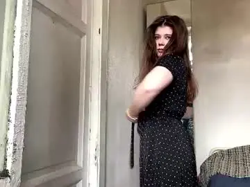 Lavadasinitiere  live sex cam