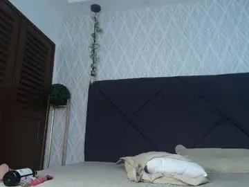 Paulina_saruma  live sex cam