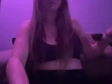 Playwithcaity  live sex cam
