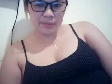 Sweetie_angelica  live sex cam