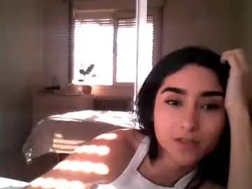 Vaenina  live sex cam