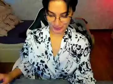 Virellia_  live sex cam