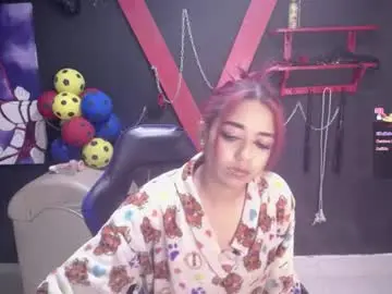 Zayuryy  live sex cam