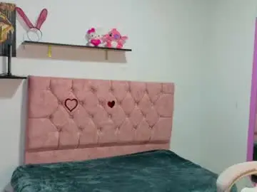 Zayuryy  live sex cam