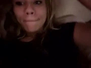 222kitty  live sex cam
