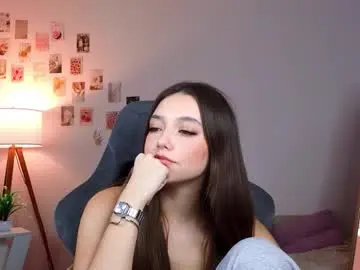 Breakfastwithflowers  live sex cam