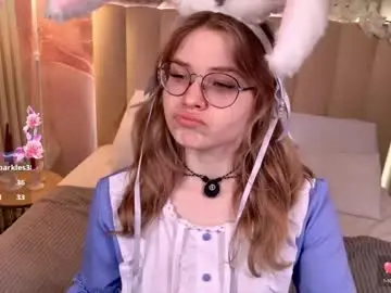 Chloewells  live sex cam