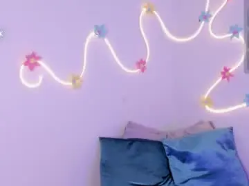 Cloe_25  live sex cam