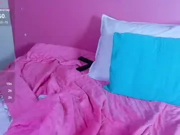 Daddysneakinme  live sex cam