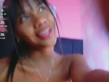 Daddysneakinme  live sex cam