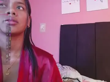 Daddysneakinme  live sex cam