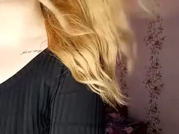Danyellegustason  live sex cam