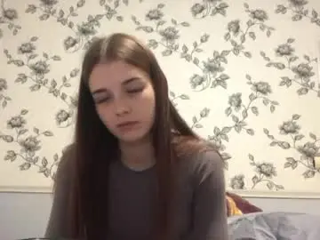 Daphnesterlace  live sex cam
