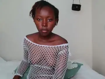 Essypetite  live sex cam