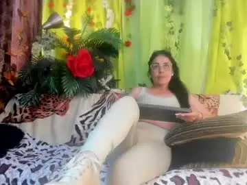Girasol_walton  live sex cam