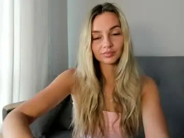 Lovelyrose135  live sex cam