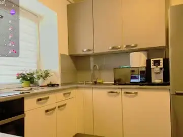 Missbya  live sex cam