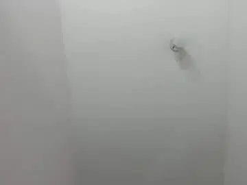 Nalaroy  live sex cam