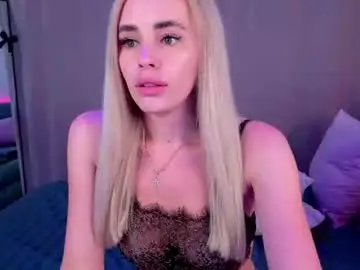 Rossy_x_  live sex cam
